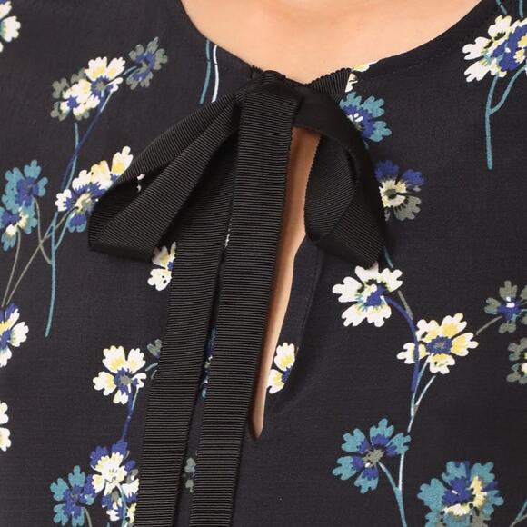 Ella Moss Arada Floral Dress - Picture 7 of 9